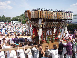 �X�e�[�W�ォ��