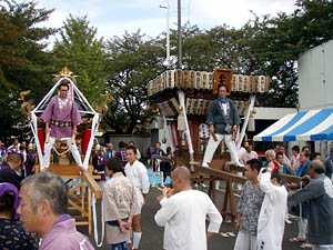 �������P