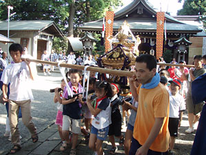 �������Q