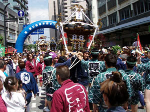 ���_������P