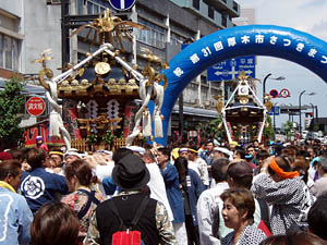 ���� �`�r������P