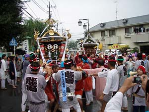 �{���E����ЂƂ̃R���{�R