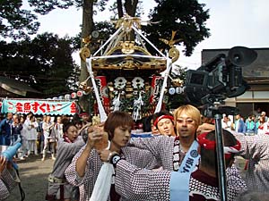 �������Q