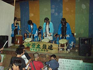 �{�����ۘA