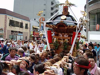 �X�e�[�W�O���i�P