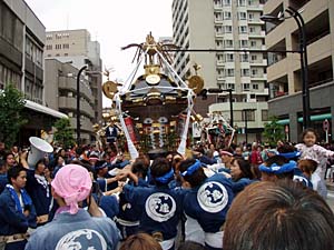 �Ó�A������Q