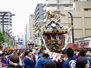 �`�r������P