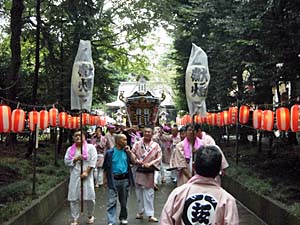 �������R